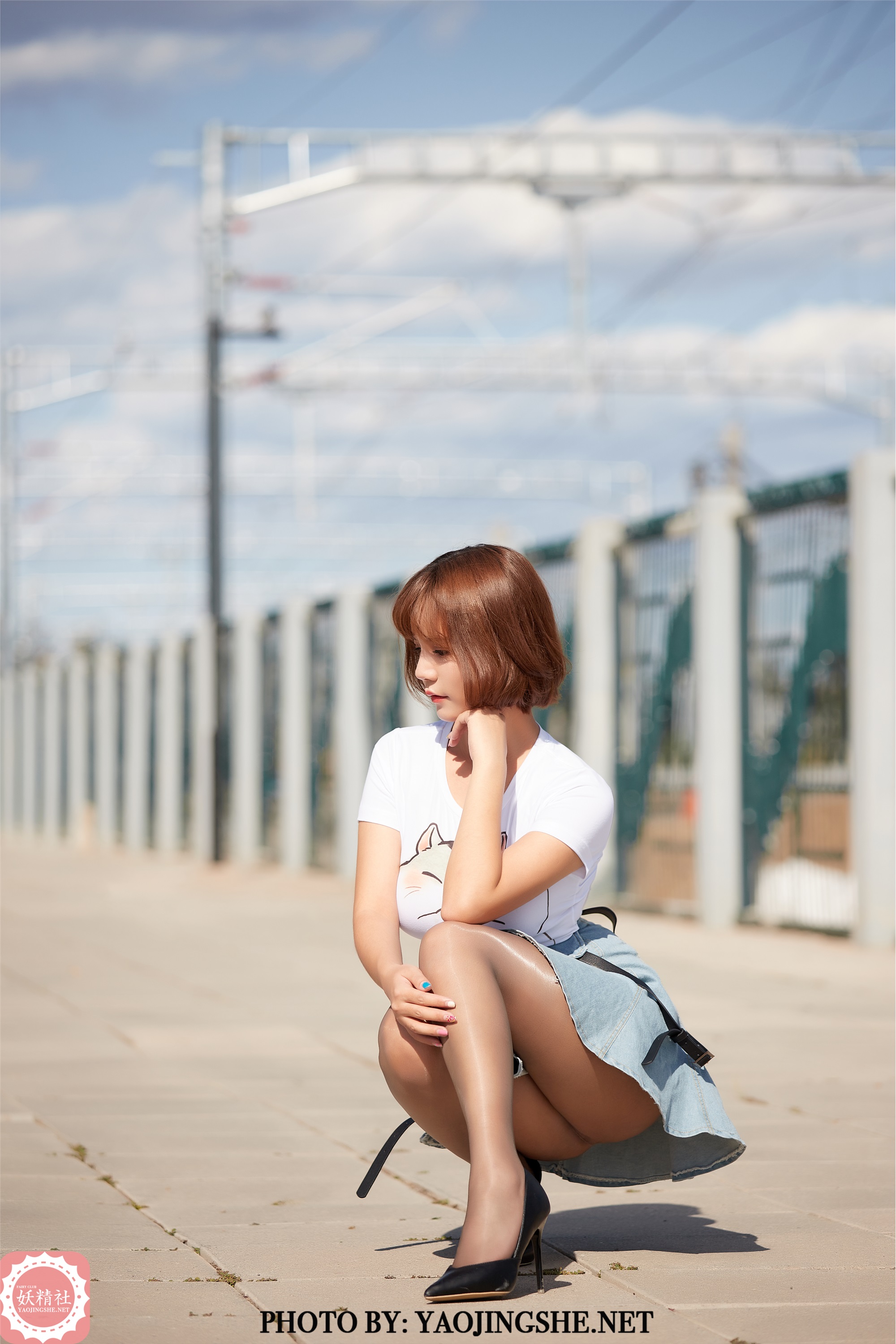 妖精社  2020.11.04 T2038 《过客》唐飞飞